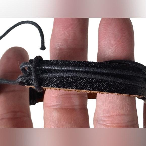Tribal Black Leather & Cord Imitation Crocodile Tooth Mens Bracelet Jewelry - Picture 5 of 10